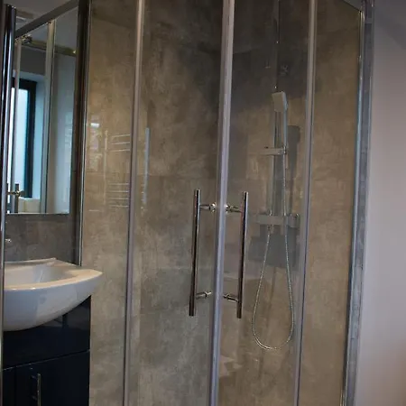 Silver Forge - Luxury High End Two Bedroom - En - City Centre